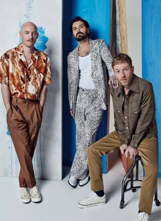 Biffy Clyro се завръщат с новия сингъл ‘INSTANT HISTORY’