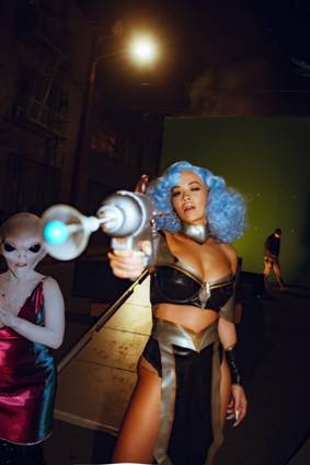 Rita Ora се завърна с 