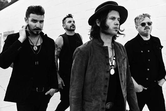 RIVAL SONS С ГОРСКО АКУСТИЧНО ИЗПЪЛНЕНИЕ НА “SHOOTING STARS”
