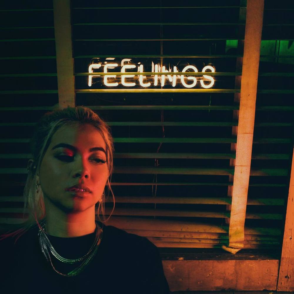 Hayley Kiyoko - Feelings [Official Video]