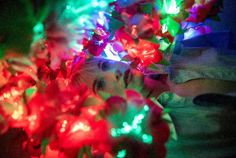 HAYLEY WILLIAMS ИЗДАДЕ “MY FRIEND” 