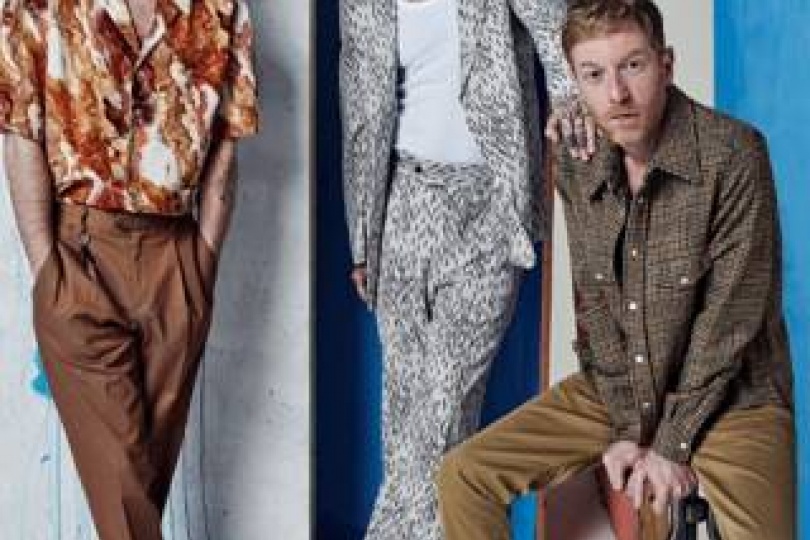 Biffy Clyro - Instant History (Official Video)