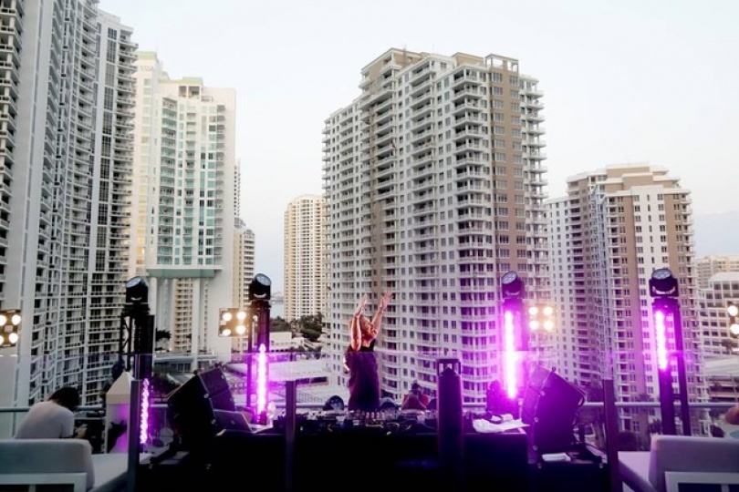 David Guetta Raises $700,000 for COVID-19 Relief During United at Home Live Stream